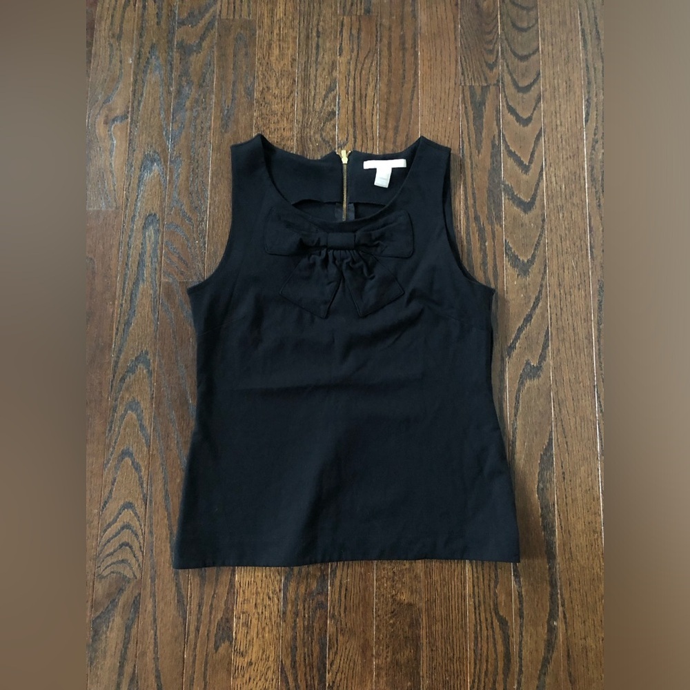Banana Republic Women’s XS Black Sleeveless Bow Accent Design Blouse
